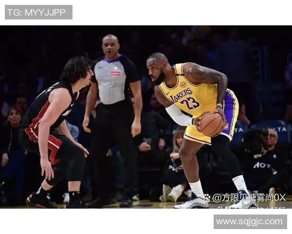 2006年NBA总决赛热火与小牛的激烈对决与历史意义解析