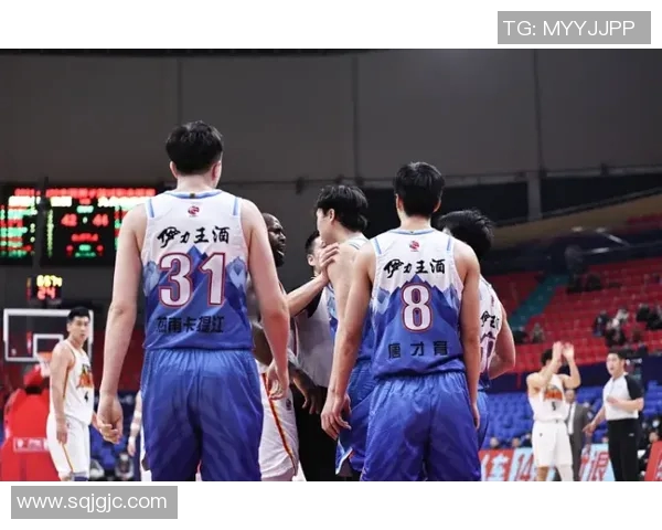 2014至2015赛季广东队与辽宁队的精彩对决回顾与分析 2014至2015赛季广东队与辽宁队的精彩对决回顾与分析